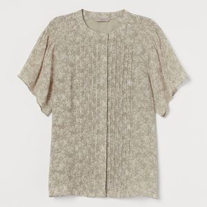 Floral Pin Tuck Blouse